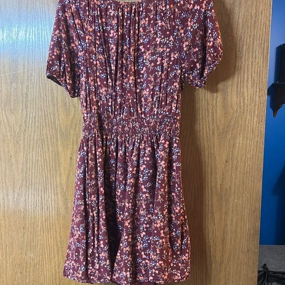 Old Navy Medium Smocked Peasant Dress Mini - Picture 8 of 11